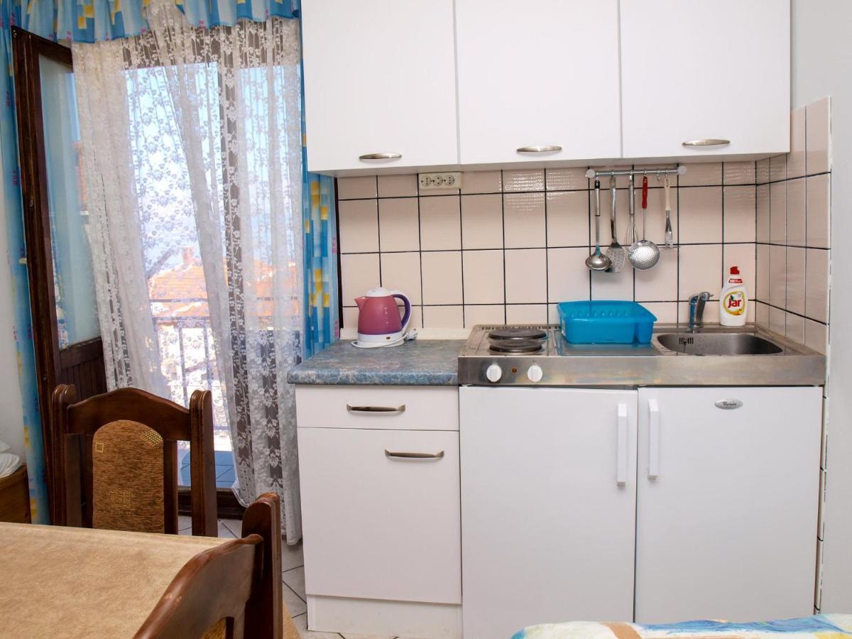 Apartments Vukovic Postira Cameră foto